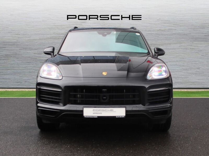 More views of Porsche Cayenne