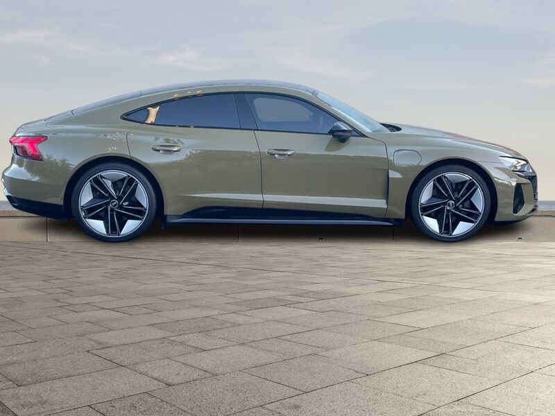 More views of Audi e-tron GT quattro