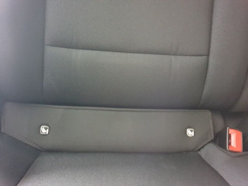 More views of MG MG4 EV