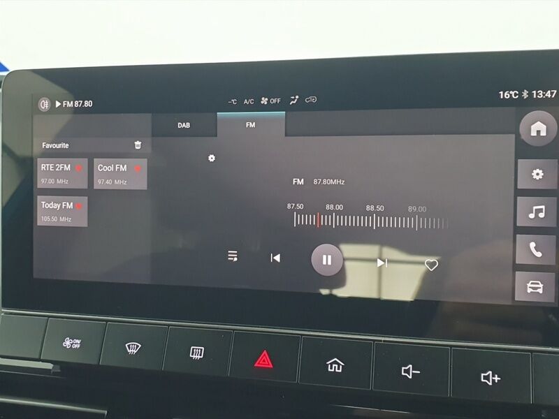 More views of MG MG4 EV