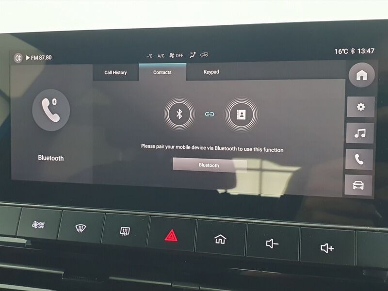 More views of MG MG4 EV