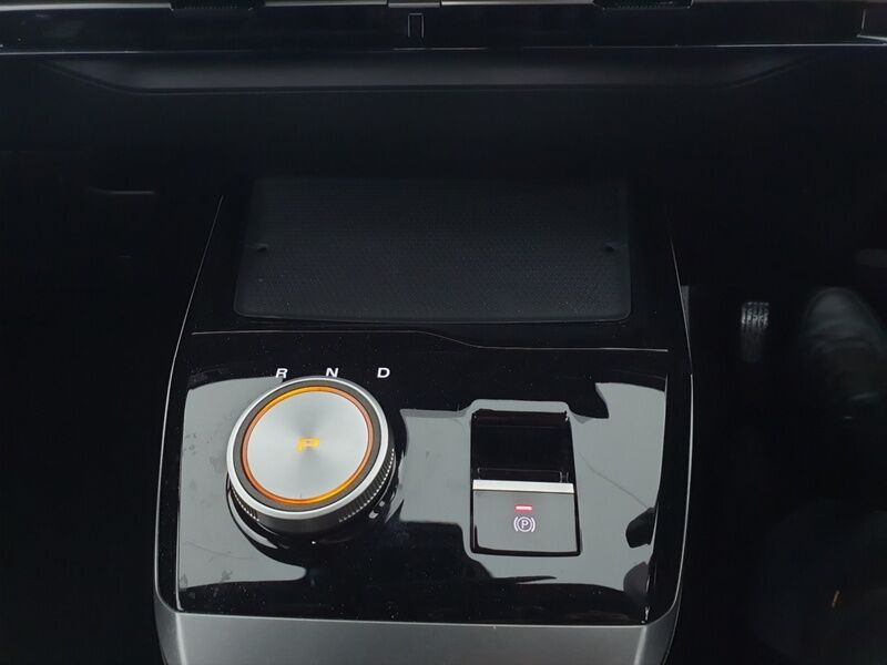 More views of MG MG4 EV