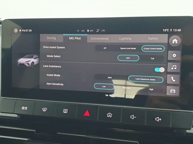 More views of MG MG4 EV