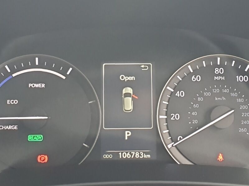 More views of Lexus RX450H