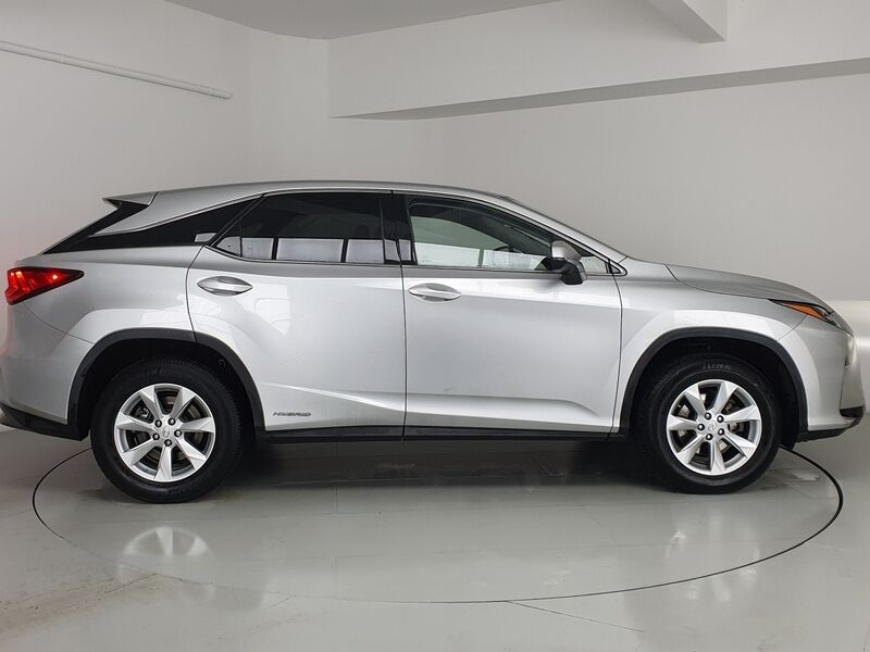 More views of Lexus RX450H