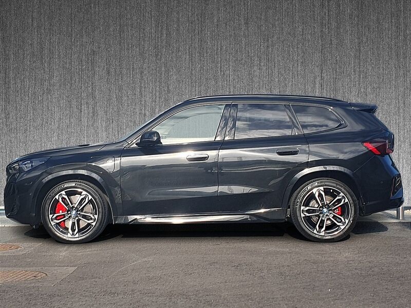 More views of BMW X1