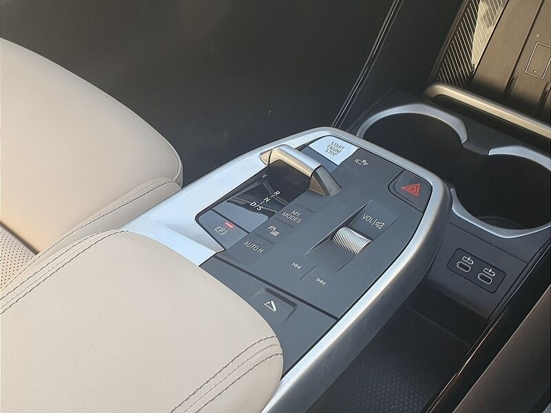 More views of BMW X1