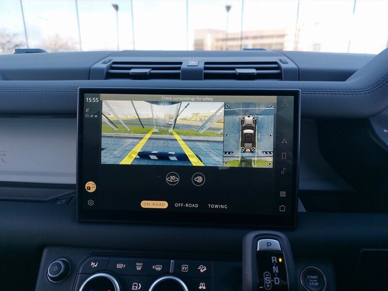 More views of Land Rover Defender