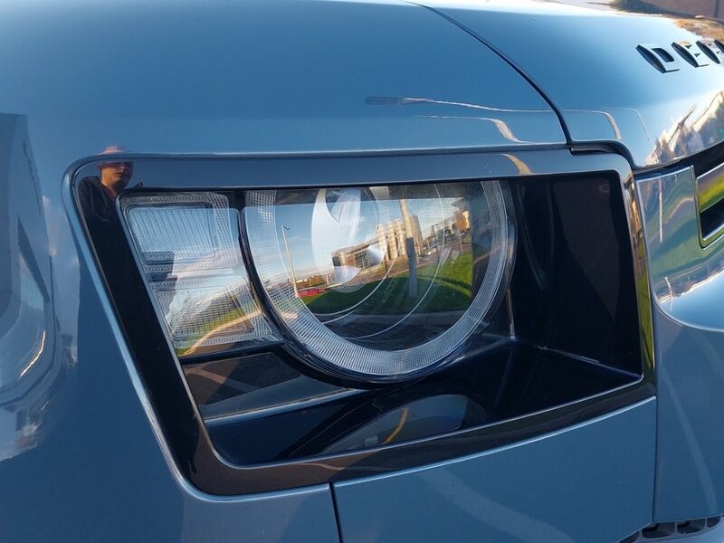 More views of Land Rover Defender