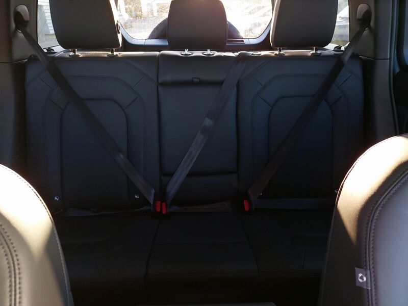 More views of Land Rover Defender