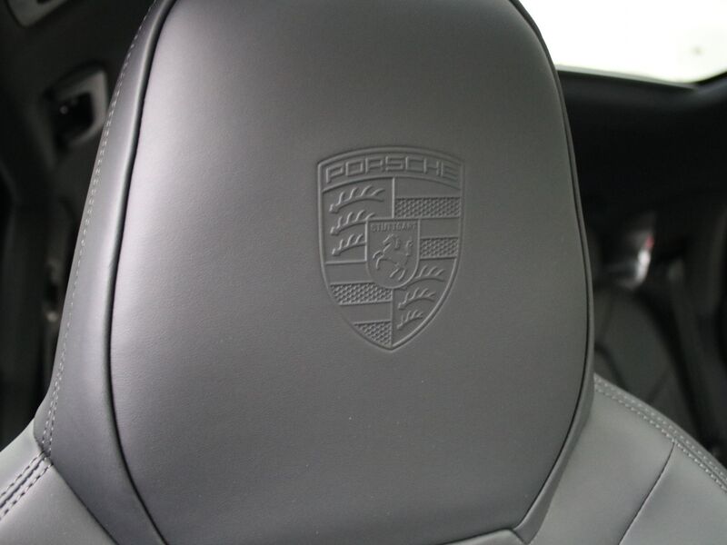 More views of Porsche Cayenne