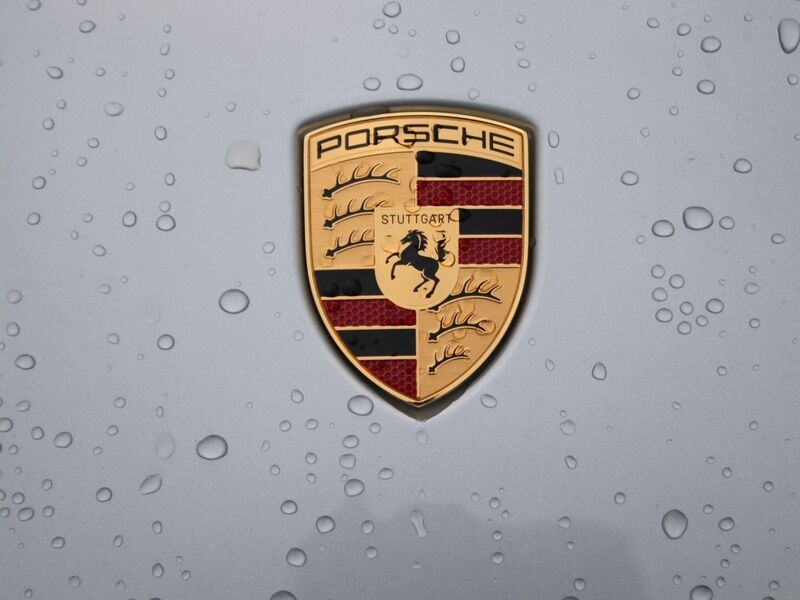 More views of Porsche Cayenne