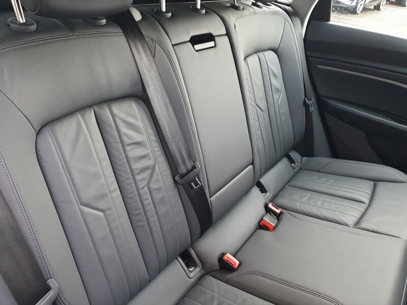 More views of Audi E-Tron