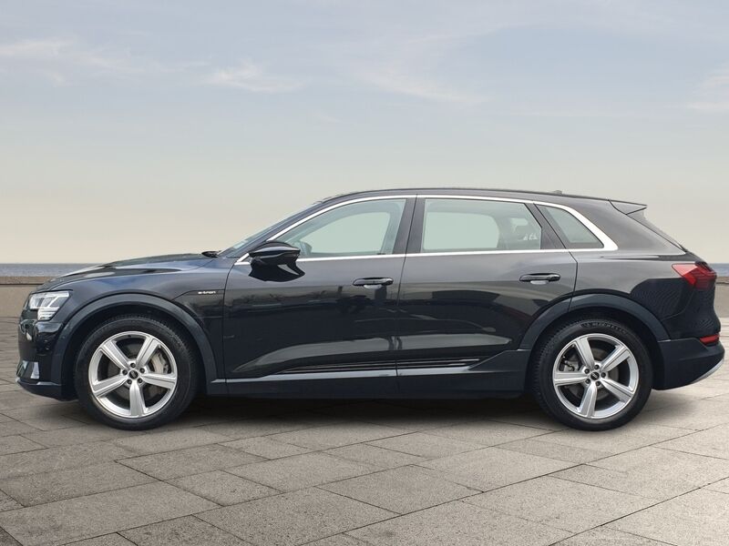 More views of Audi E-Tron