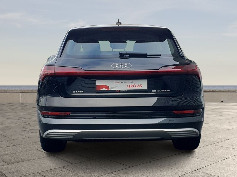 More views of Audi E-Tron