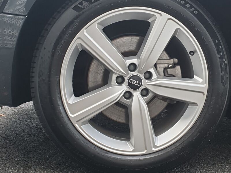 More views of Audi E-Tron