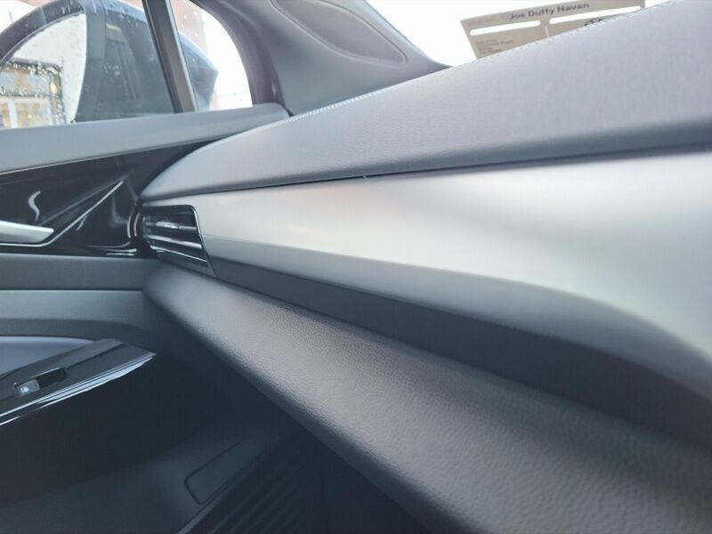 More views of Volkswagen ID.5