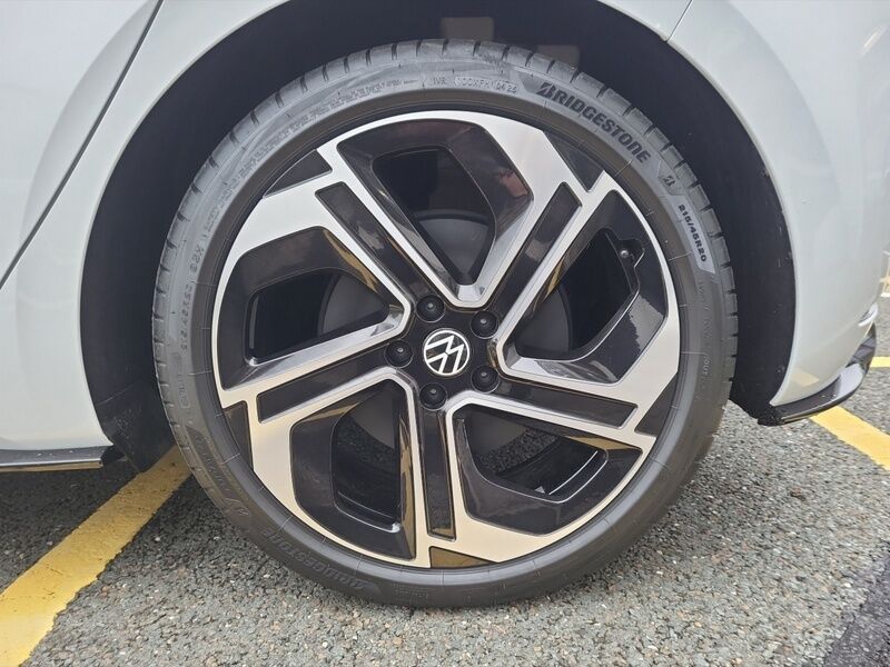 More views of Volkswagen ID.3