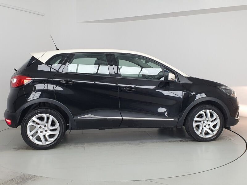 More views of Renault Captur