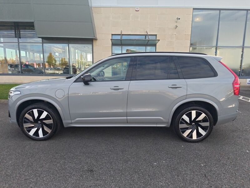 More views of Volvo XC90