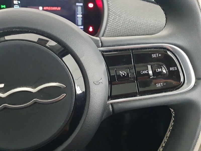 More views of Fiat 500e