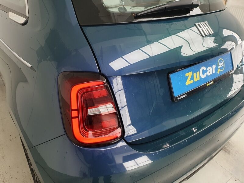 More views of Fiat 500e