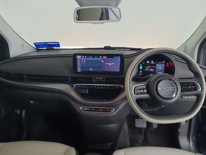 More views of Fiat 500e