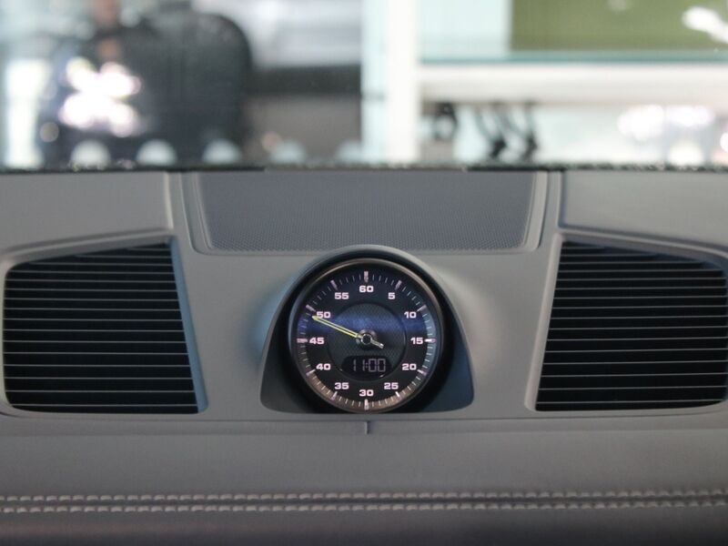 More views of Porsche Cayenne