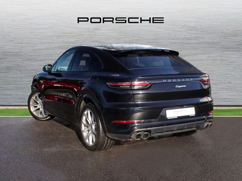 More views of Porsche Cayenne