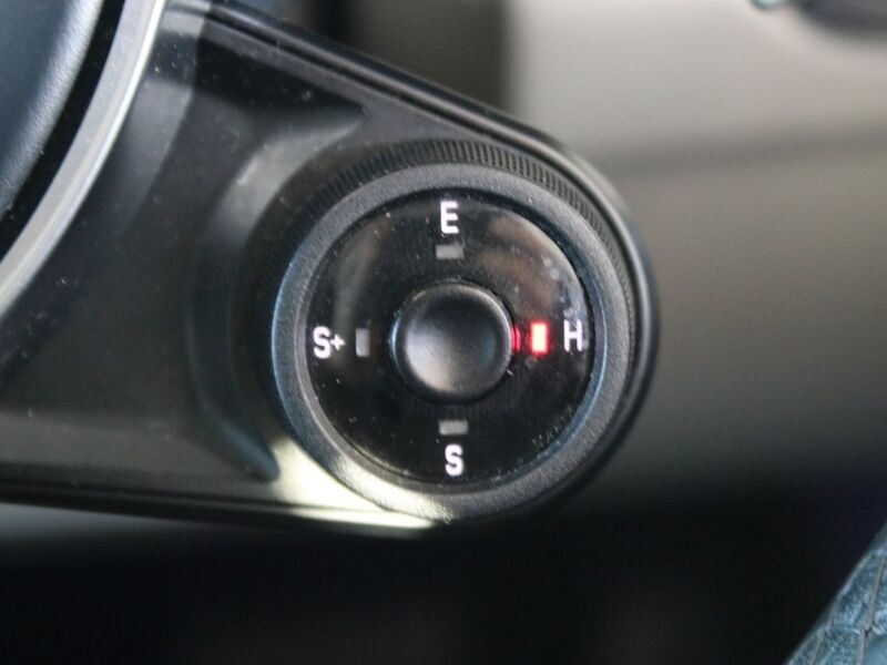 More views of Porsche Cayenne