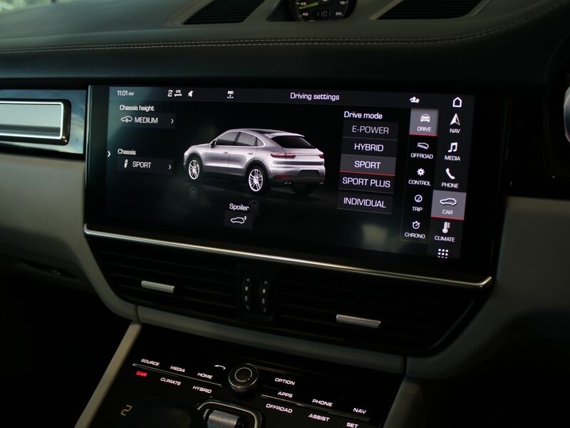 More views of Porsche Cayenne