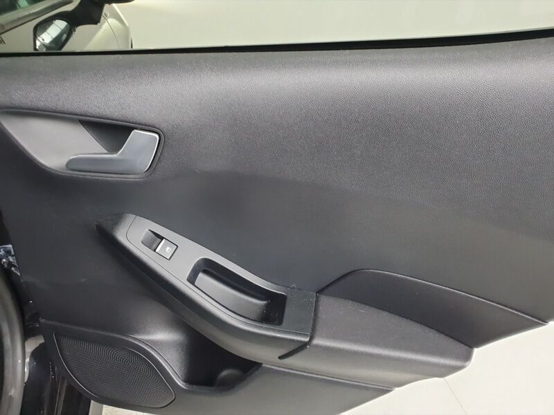 More views of Ford Fiesta