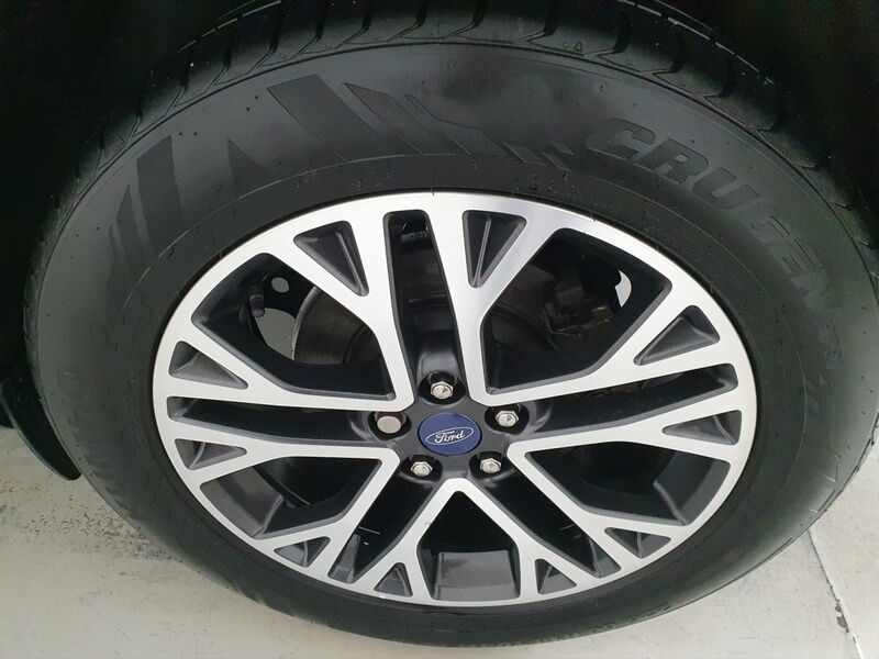 More views of Ford Kuga