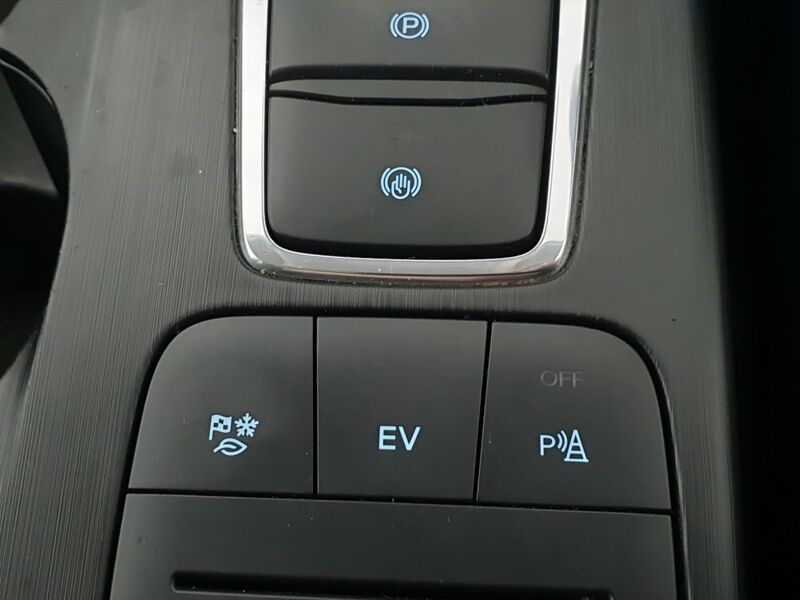 More views of Ford Kuga