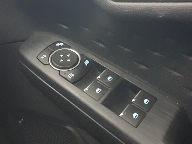 More views of Ford Kuga