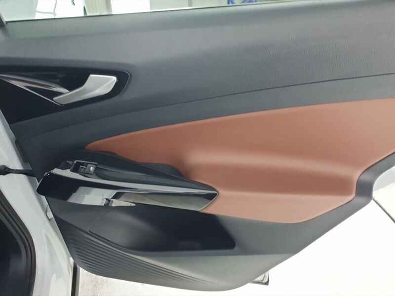 More views of Volkswagen ID.4