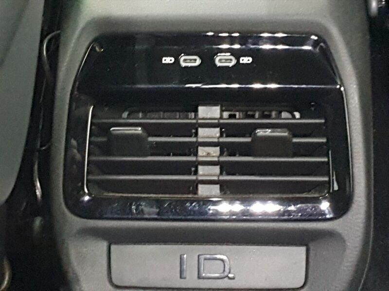 More views of Volkswagen ID.4