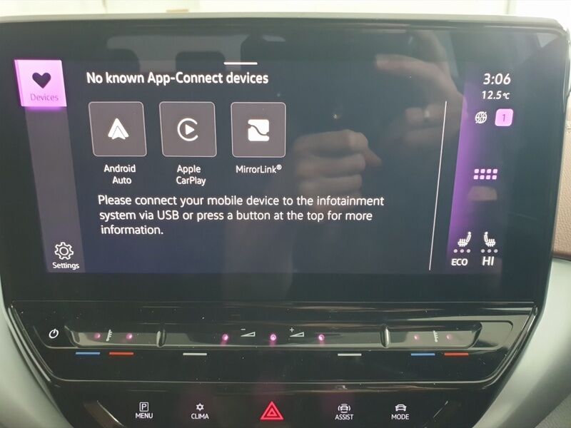 More views of Volkswagen ID.4