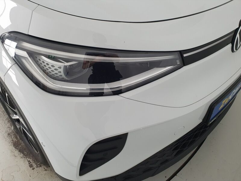 More views of Volkswagen ID.4