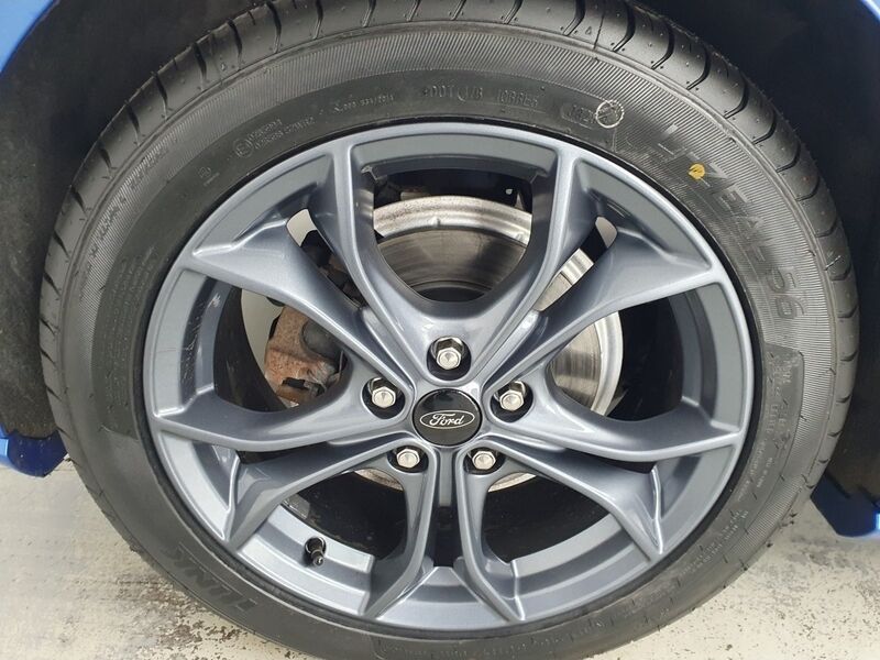 More views of Ford Focus