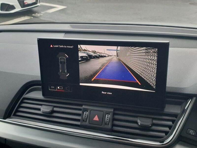 More views of Audi Q5