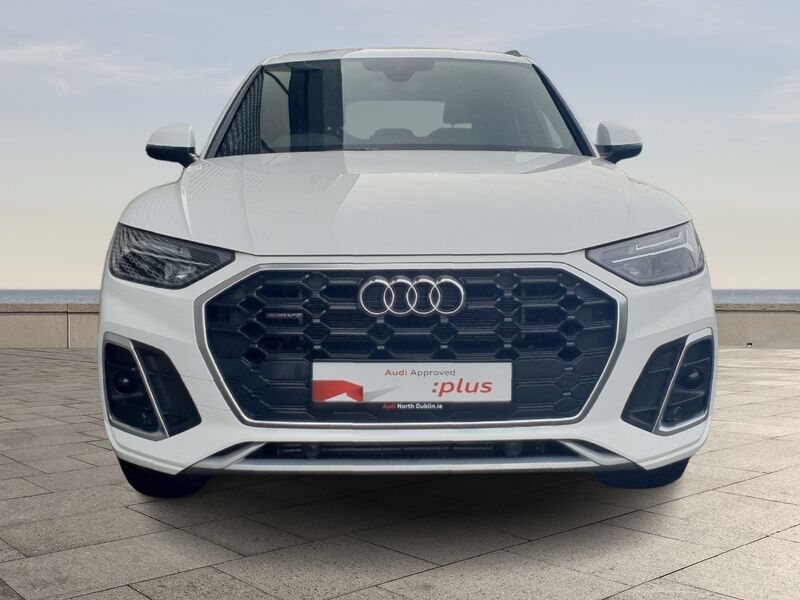 More views of Audi Q5