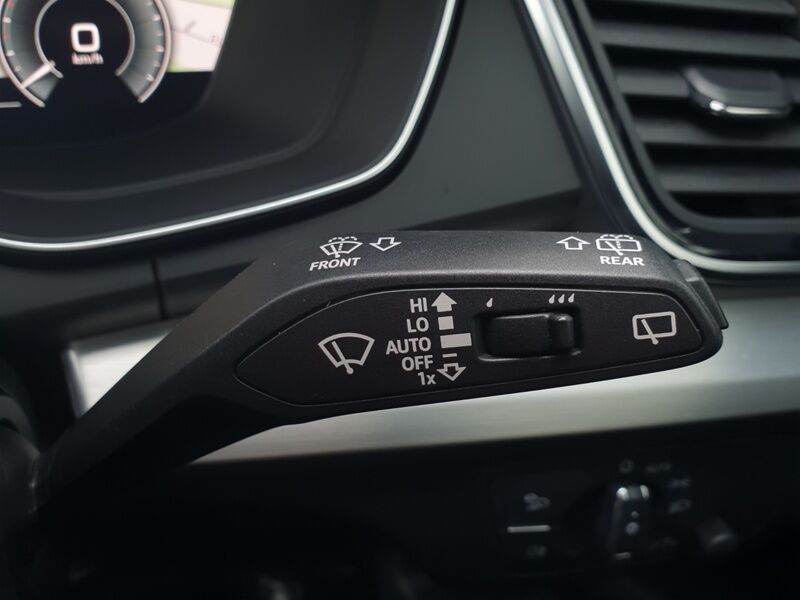 More views of Audi Q5