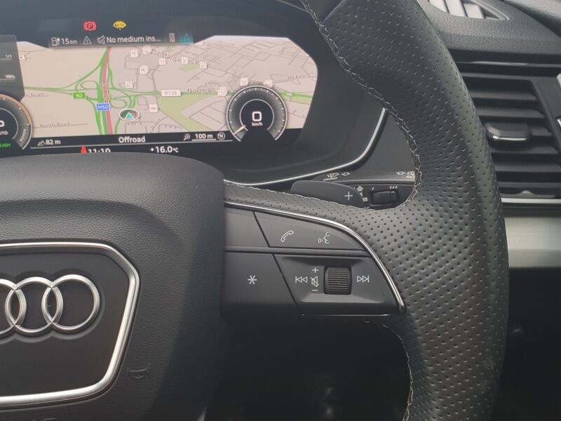 More views of Audi Q5