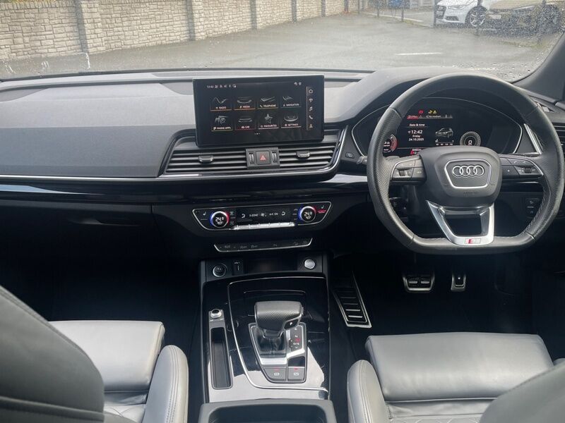 More views of Audi Q5