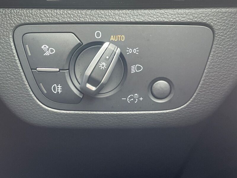 More views of Audi Q5