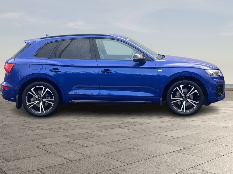 More views of Audi Q5