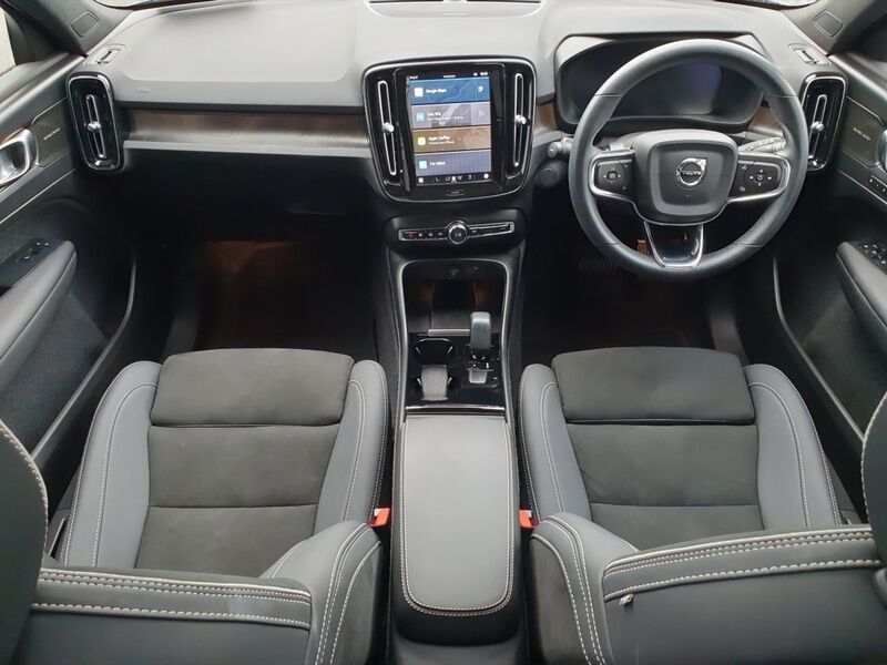 More views of Volvo XC40