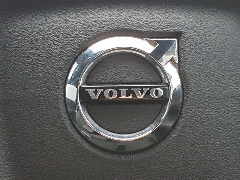 More views of Volvo XC40