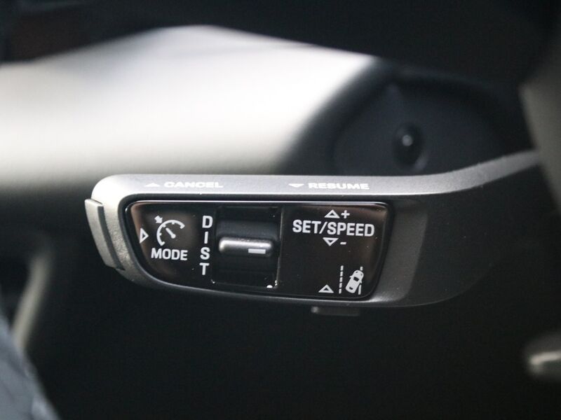 More views of Porsche Macan